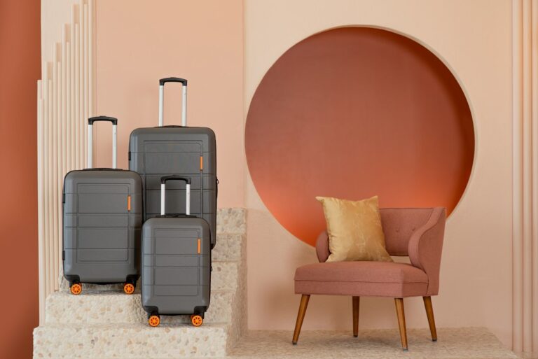 A Comprehensive Guide to Insulated Travel Bag Materials